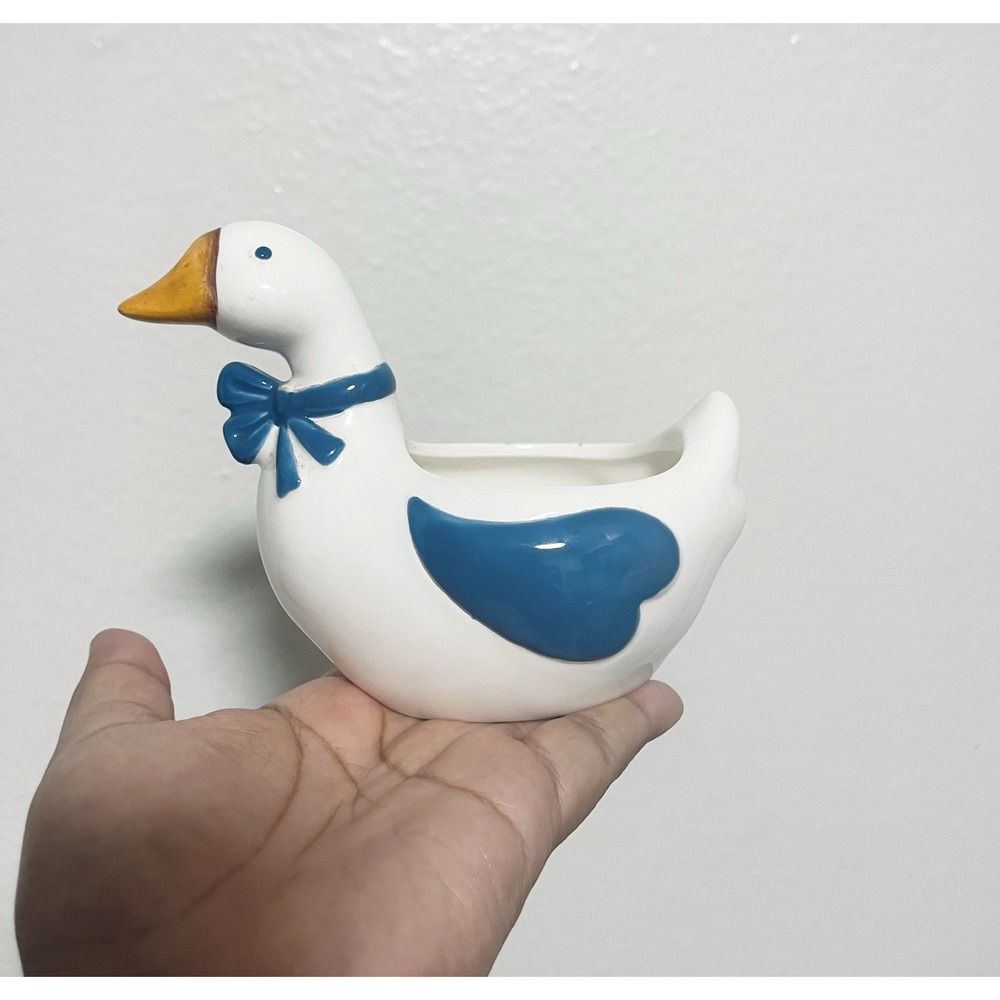 Himark Ganderville Collection Ceramic Goose Oil Warmer Potpourri Burner Top Only